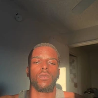 Looking for a roommate in Central SD, Coastal, East SD, Inland, North SD, South SD - San Diego