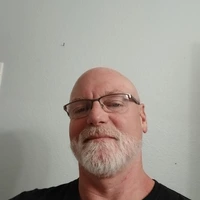 Looking for a roommate in Outer Denver - Denver