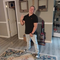 Looking for a roommate in Central Indy, East Indy, South Indy - Indianapolis