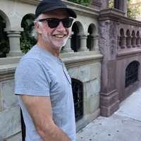 Looking for a roommate in Queens - New York