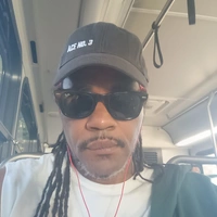 Looking for a roommate in Central Charlotte, North Charlotte, South Charlotte, East Charlotte, West Charlotte - Charlotte