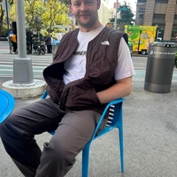 Looking for a roommate in Manhattan, Brooklyn - New York