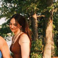 Looking for a roommate in West STL, West County, East Side STL - Saint Louis