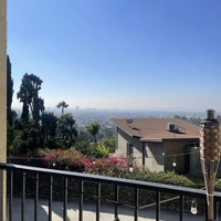 Looking for a roommate in Central Los Angeles, Westside / South Bay - Los Angeles