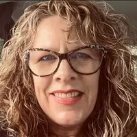 Looking for a roommate in Central Raleigh - Raleigh