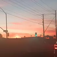 Looking for a roommate in SE Valley - Phoenix