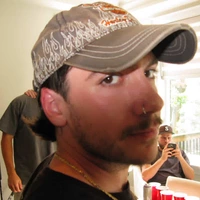 Looking for a roommate in Downtown TO, Etobicoke, East TO, West TO, Midtown TO - Toronto