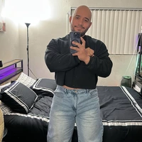 Looking for a roommate in Central SD, Inland, South SD - San Diego