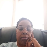 Looking for a roommate in Sw Dallas, Se Dallas - Dallas