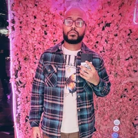 Looking for a roommate in Ne Dallas, Se Dallas - Dallas