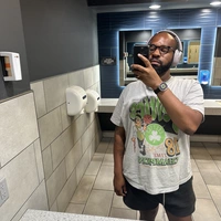 Looking for a roommate in Ne Houston, Nw Houston - Houston