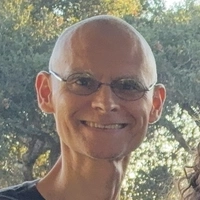 Looking for a roommate in Central SD, Coastal, East SD, North SD - San Diego