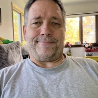 Looking for a roommate in Metro Area - Boston