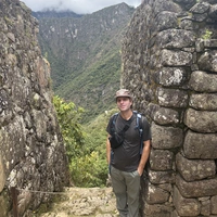 Looking for a roommate in Orange County - Los Angeles