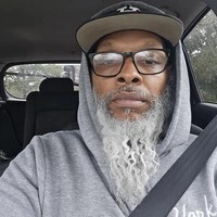 Looking for a roommate in KCMO, Outer KCMO - Kansas City