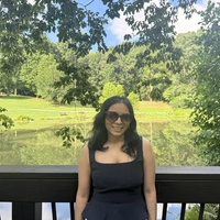 Buscando compañero de cuarto en North Indy, NE Indy - Indianapolis