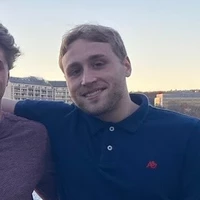 Looking for a roommate in Somerville - Boston