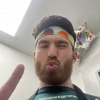 Looking for a roommate in Chicago Burbs - Chicago