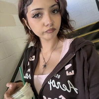 Looking for a roommate in The Harbor, Southeast, Orange County - Los Angeles