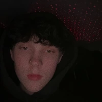 Buscando compañero de cuarto en North Indy, NE Indy - Indianapolis