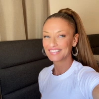 Looking for a roommate