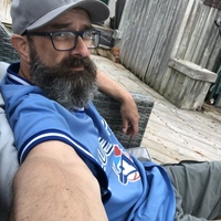 Looking for a roommate in York Region - Toronto