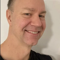 Looking for a roommate in Orange County - Los Angeles