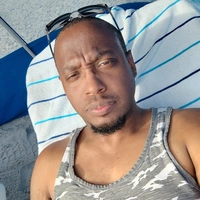 Looking for a roommate in Clearwater-St. Petersburg - Tampa