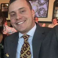 Buscando compañero de cuarto en Downtown TO, West TO, Midtown TO - Toronto