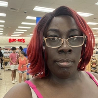 Looking for a roommate in Palm Beach County - Miami