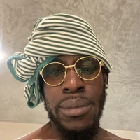 Looking for a roommate in Manhattan, Brooklyn, The Bronx - New York