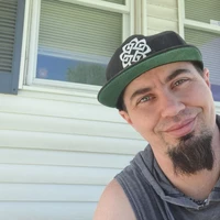 Looking for a roommate in East Ottawa, West Ottawa, South Ottawa, Nepean / Barrhaven, Outer Ottawa - Ottawa