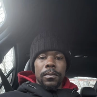 Looking for a roommate in Manhattan, Staten Island, The Bronx - New York