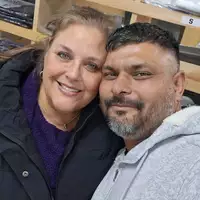 Looking for a roommate in Outer Louisville - Louisville