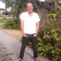 Looking for a roommate in Manhattan, Brooklyn, Queens, The Bronx - New York