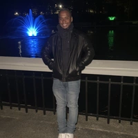 Looking for a roommate in Central Raleigh, North Raleigh, Outer Triangle, South Raleigh - Raleigh