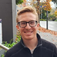 Looking for a roommate in The Harbor, Southeast, Orange County, San Gabriel Valley, Inland Empire - Los Angeles