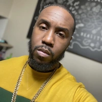 Looking for a roommate in Central Los Angeles, Westside / South Bay, The Harbor, San Fernando Valley, Southeast, The Verdugos, Orange County, San Gabriel Valley, Inland Empire - Los Angeles