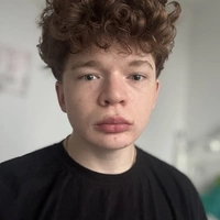 Looking for a roommate in Downtown TO, York Region, Durham Region, Mississauga, Brampton Caledon, North York, Etobicoke, Scarborough, East TO, West TO, Midtown TO - Toronto