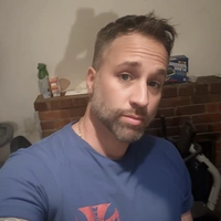 Looking for a roommate in The Verdugos - Los Angeles