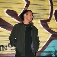 Looking for a roommate in Central SD, Coastal, East SD, Inland, North SD, South SD - San Diego