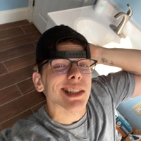 Looking for a roommate in Boston, Metro Area - Boston