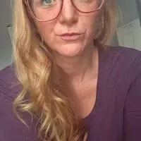 Looking for a roommate in Clearwater-St. Petersburg - Tampa