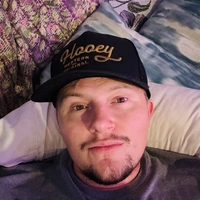 Looking for a roommate in Central Los Angeles, San Fernando Valley - Los Angeles