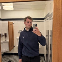 Buscando compañero de cuarto en East Bay - San Francisco