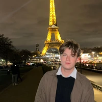 Looking for a roommate in Central Indy, South Indy - Indianapolis