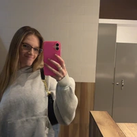 Looking for a roommate in Southern Ontario - Toronto