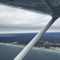 Looking for a roommate in Broward County - Miami