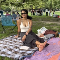 Looking for a roommate in Manhattan, Brooklyn, Queens - New York