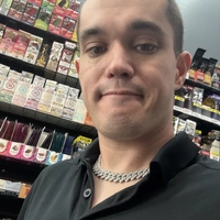 Looking for a roommate in Inner Loop, West Houston - Houston